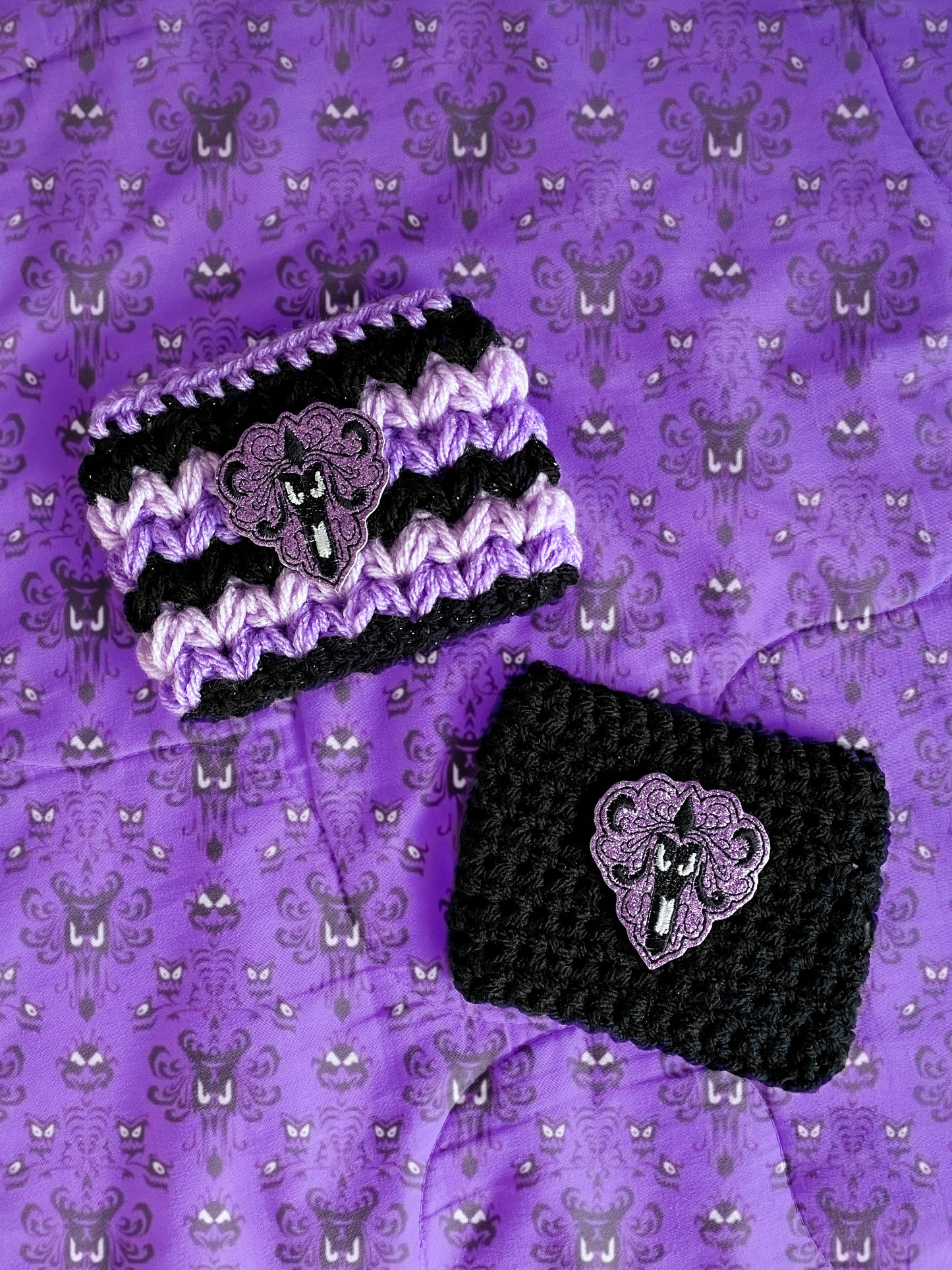 Mansion Wallpaper Cozy